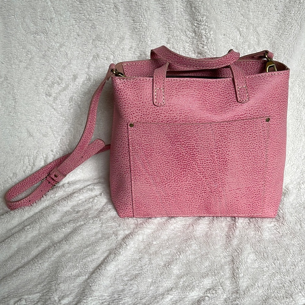 🦄Portland Leather Goods Medium Zippered Crossbody - Bubblegum